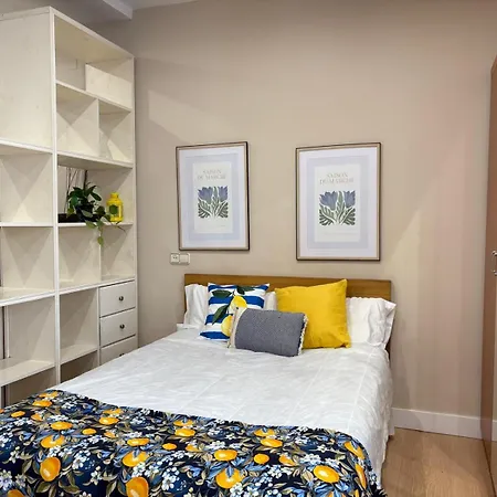 La Camara Del Ayuntamiento De Apartament Oviedo