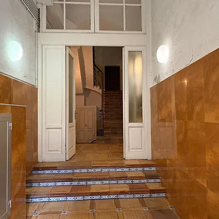 Apartamento La Cámara Del Ayuntamiento De Oviedo